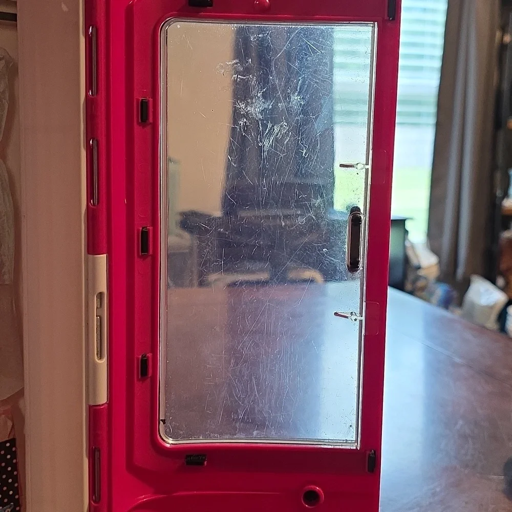 Barbie Fashion Closet in Pink and Black 2015 - Picture 6 of 7